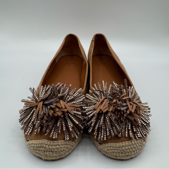 Charles By Charles David Tan Espadrilles | Excellent Used Condition - Picture 4 of 9